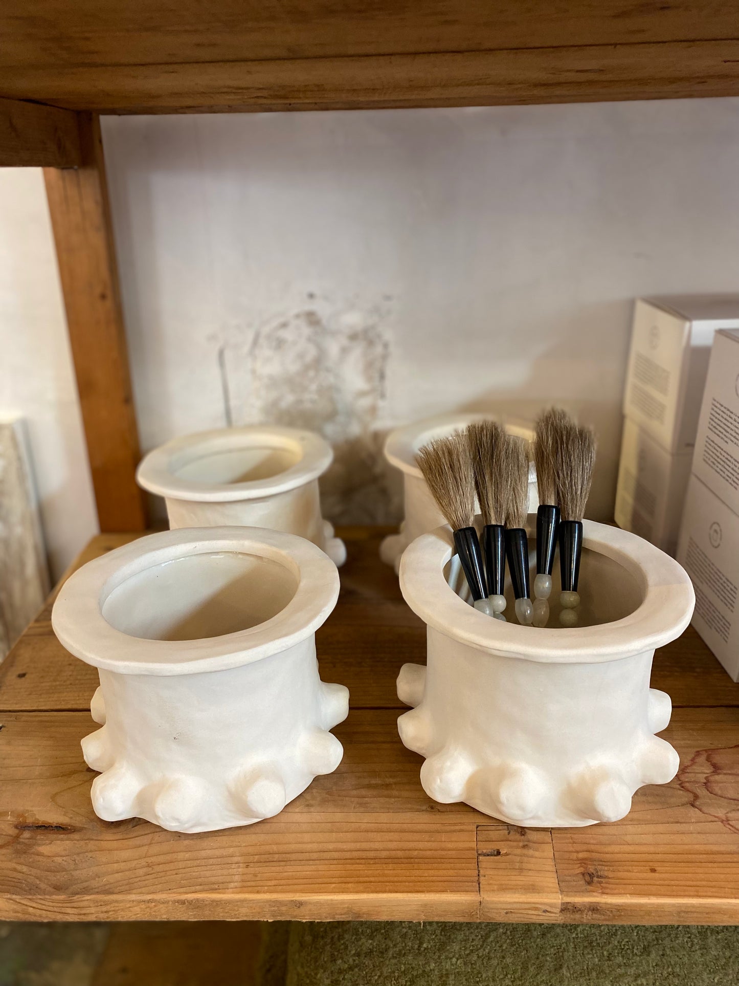 Cache pot