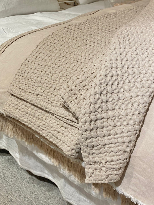 Couvre lit en Nid d’abeille Naturel