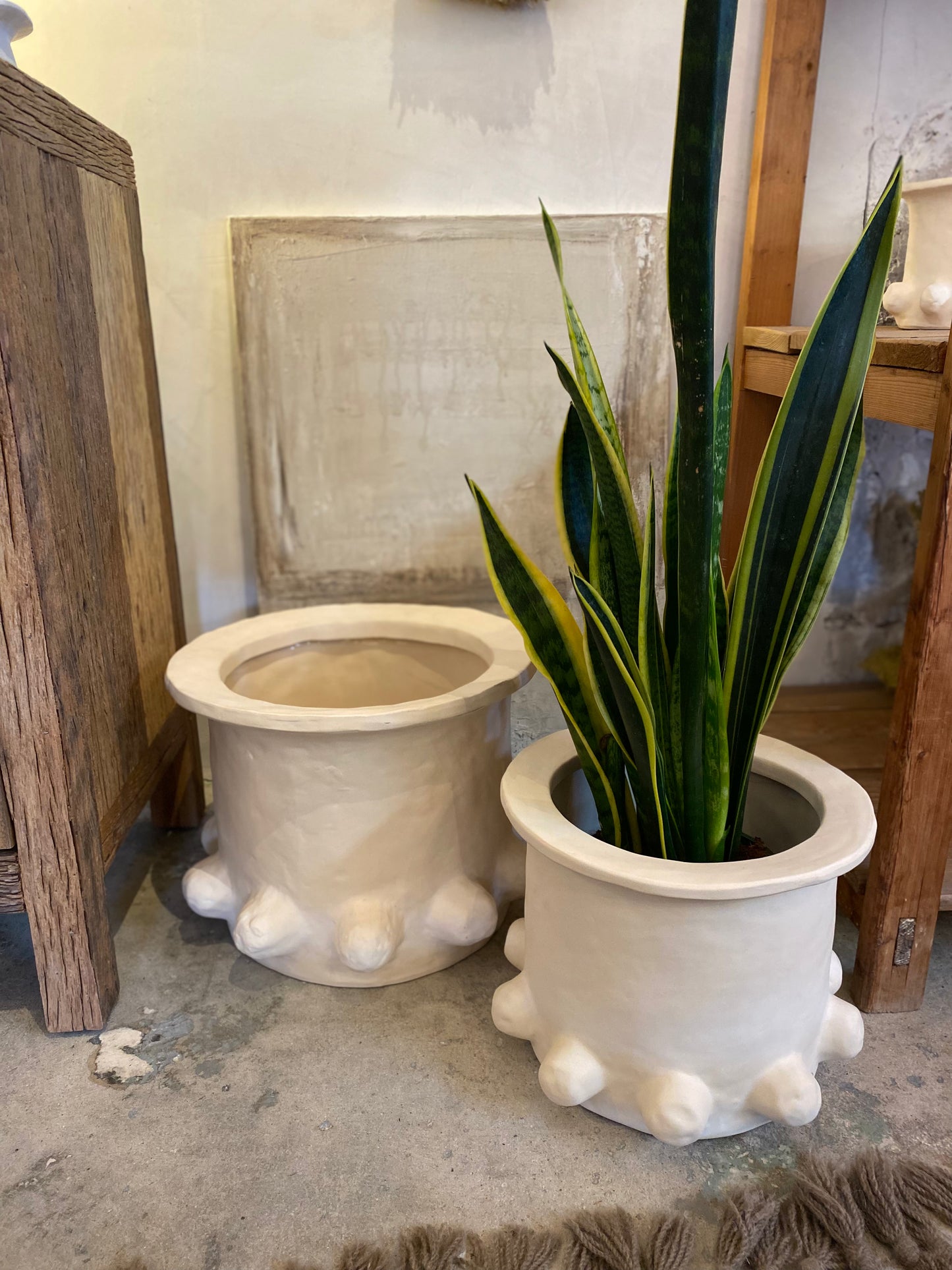 Cache pot