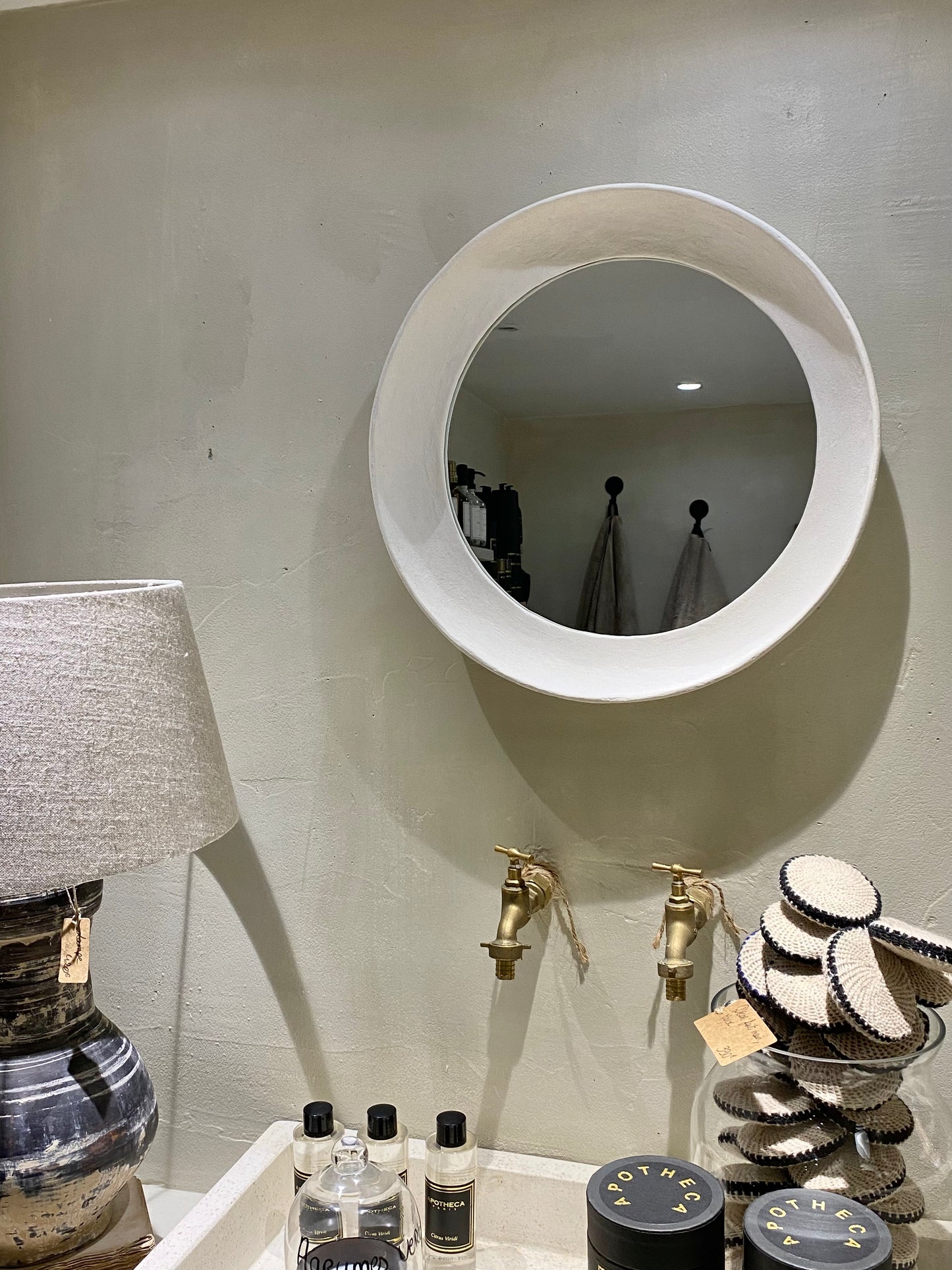 Miroir en papier mâché