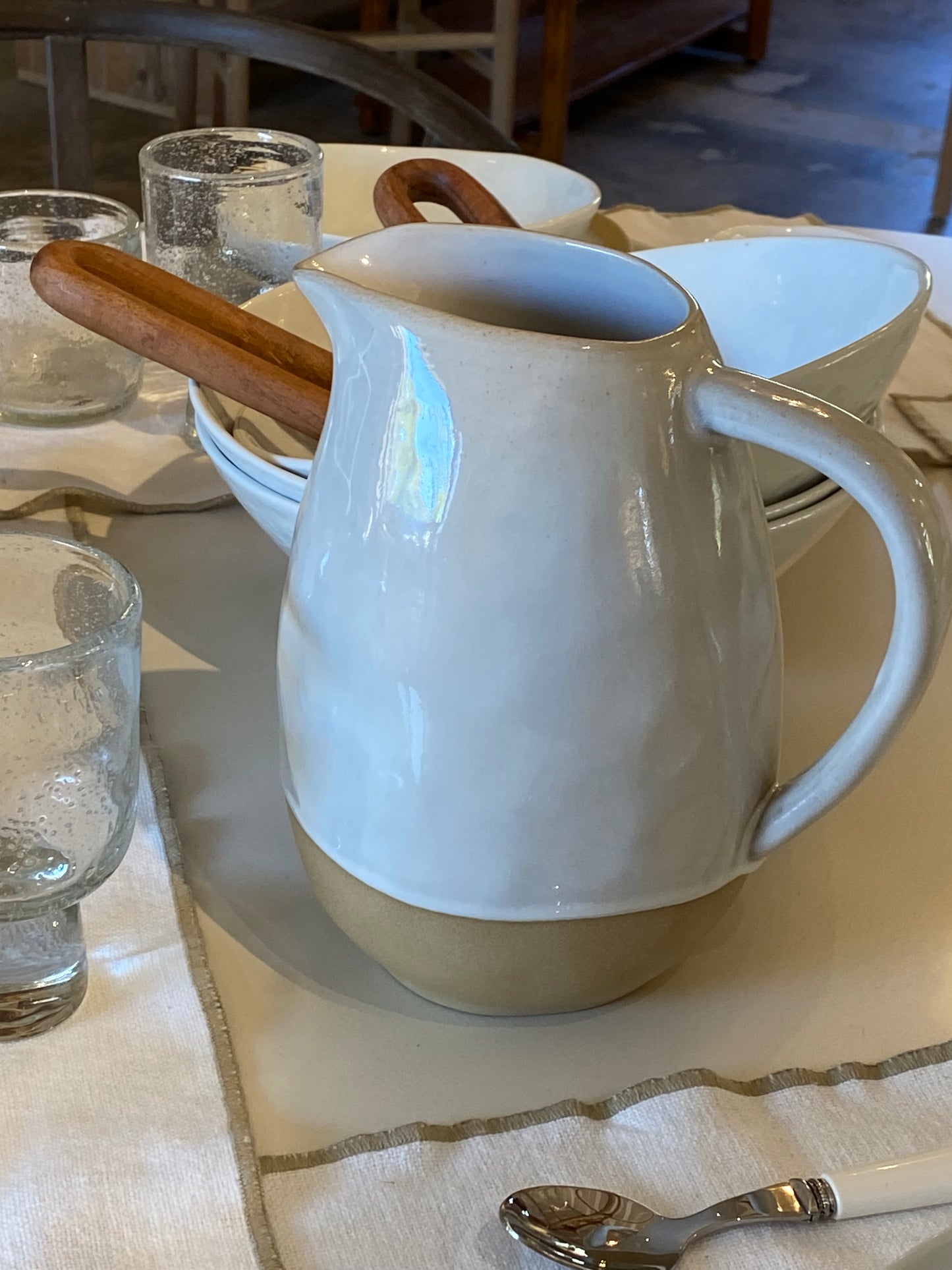 Carafe en grès